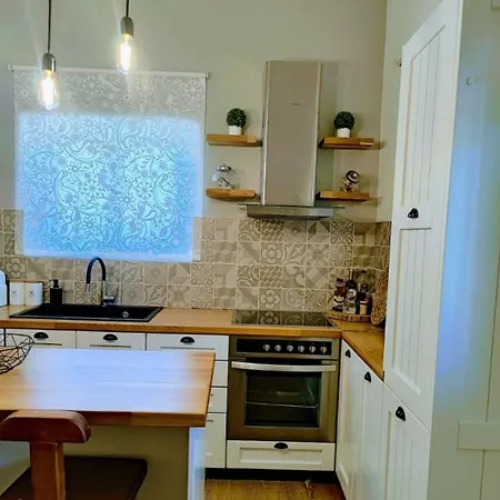 Alma's House Apartment